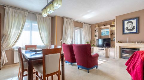 Foto 3 de Casa adosada en venta en Calle Pablo Picasso, La Pizarra, San Lorenzo de El Escorial