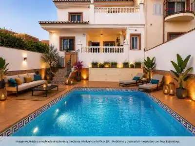 Casa amb piscina en venda a EL ZAGAL 5