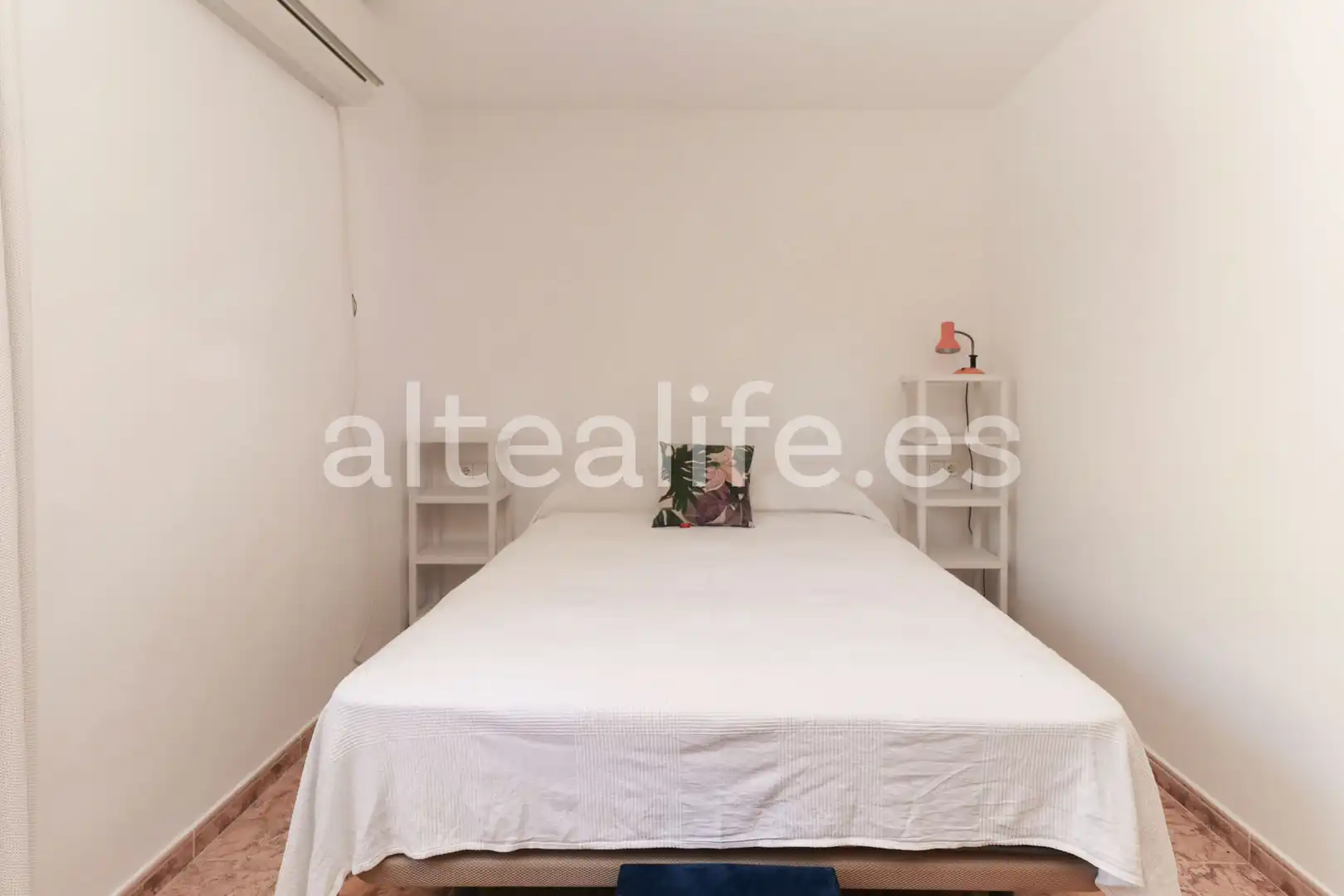 Casa o xalet de lloguer a Calle Londres, El Tossal - Bello Horizonte