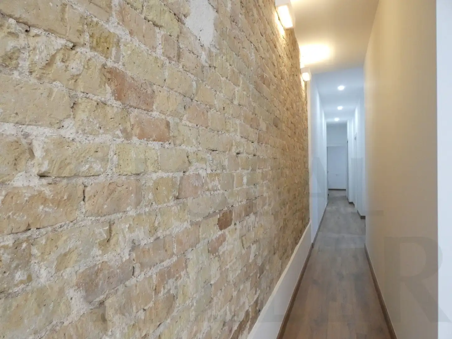 Piso en venta en Cartagena con Parquet, Trastero y Balcón