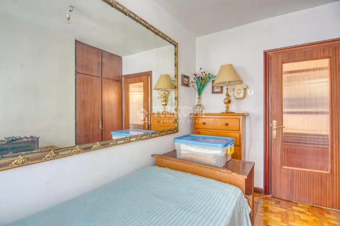 Piso en venta en Cuatro Caminos