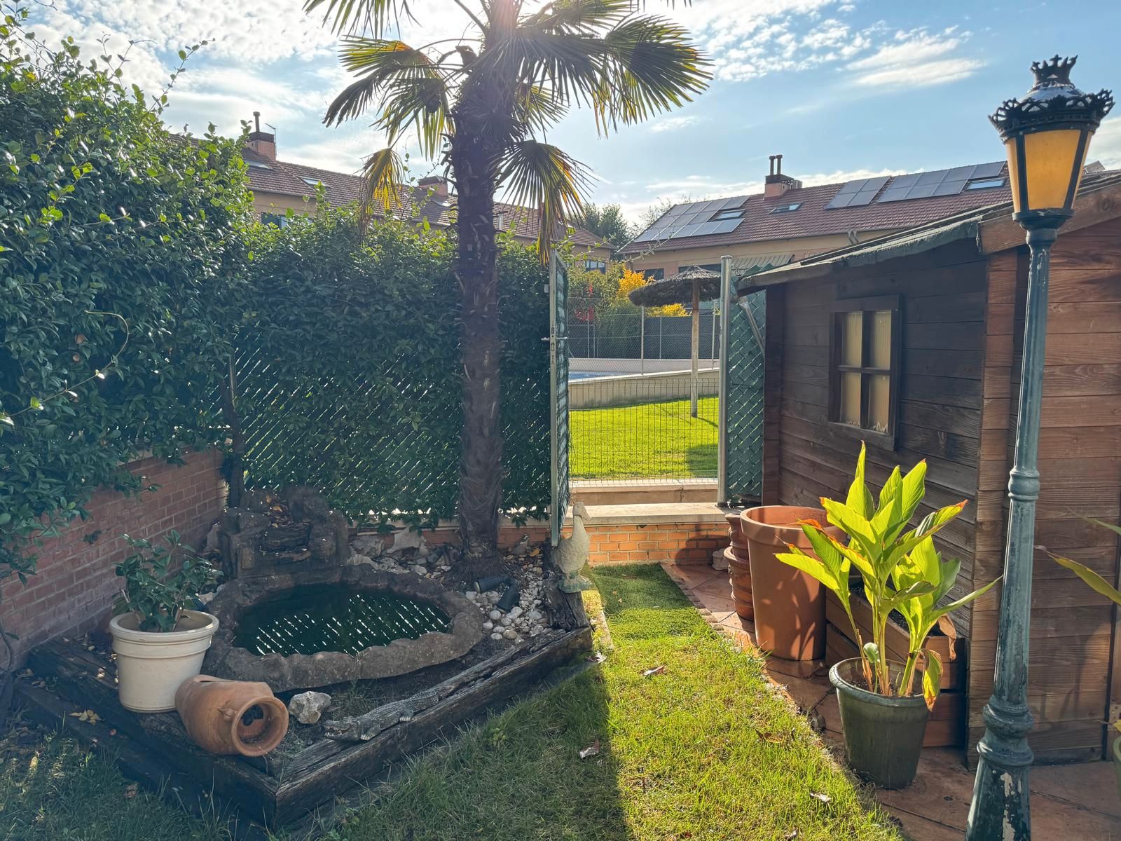 Jardí de Casa adosada en venda en Leganés amb Aire condicionat, Calefacció i Jardí privat