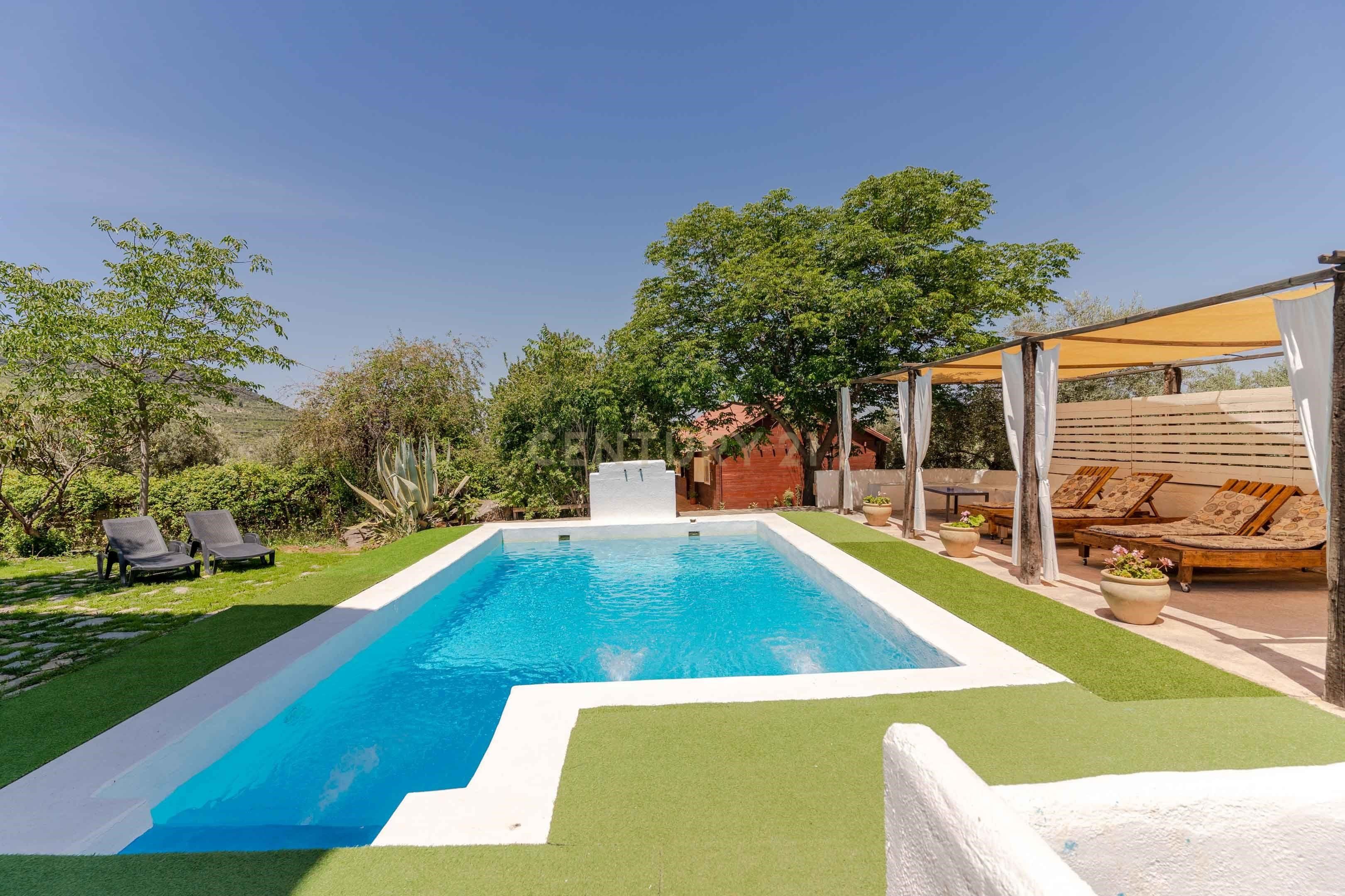 Swimming pool of House or chalet for sale in Pinos Genil  with Air Conditioner, Heating and Terrace