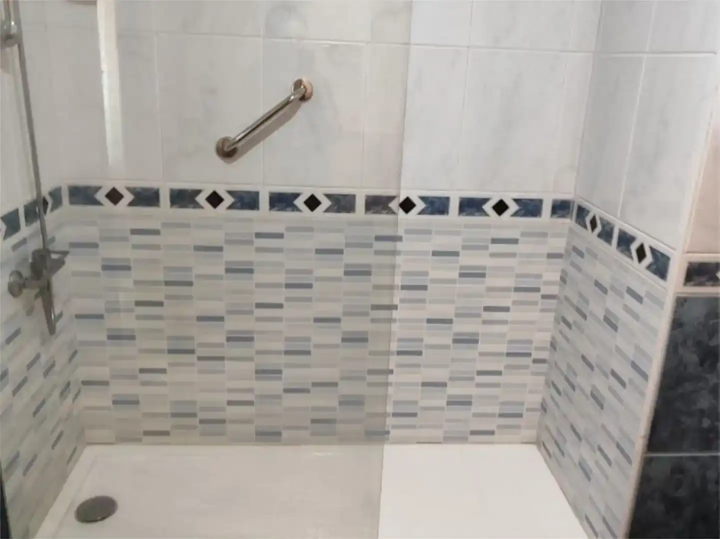 Bany de Pis en venda en  Murcia Capital amb Balcó
