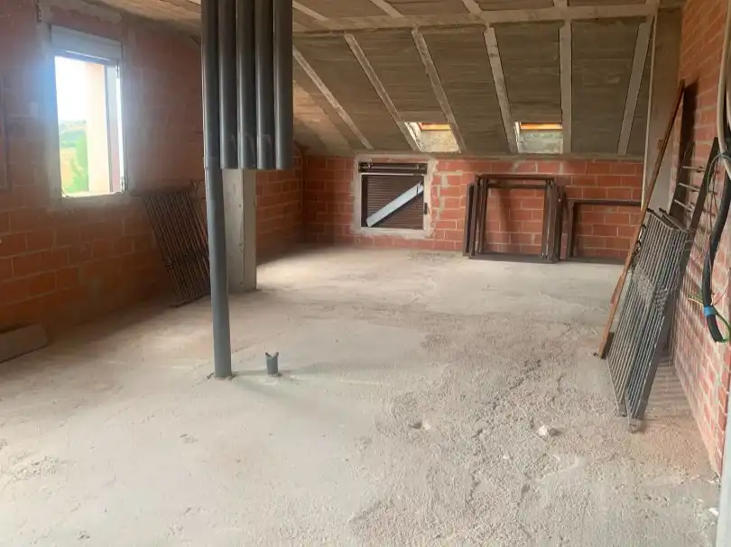 Pis en venda en Cedrillas amb Traster