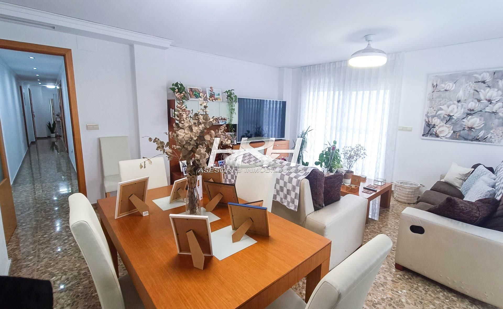 Sala d'estar de Pis en venda en  Valencia Capital amb Traster i Balcó