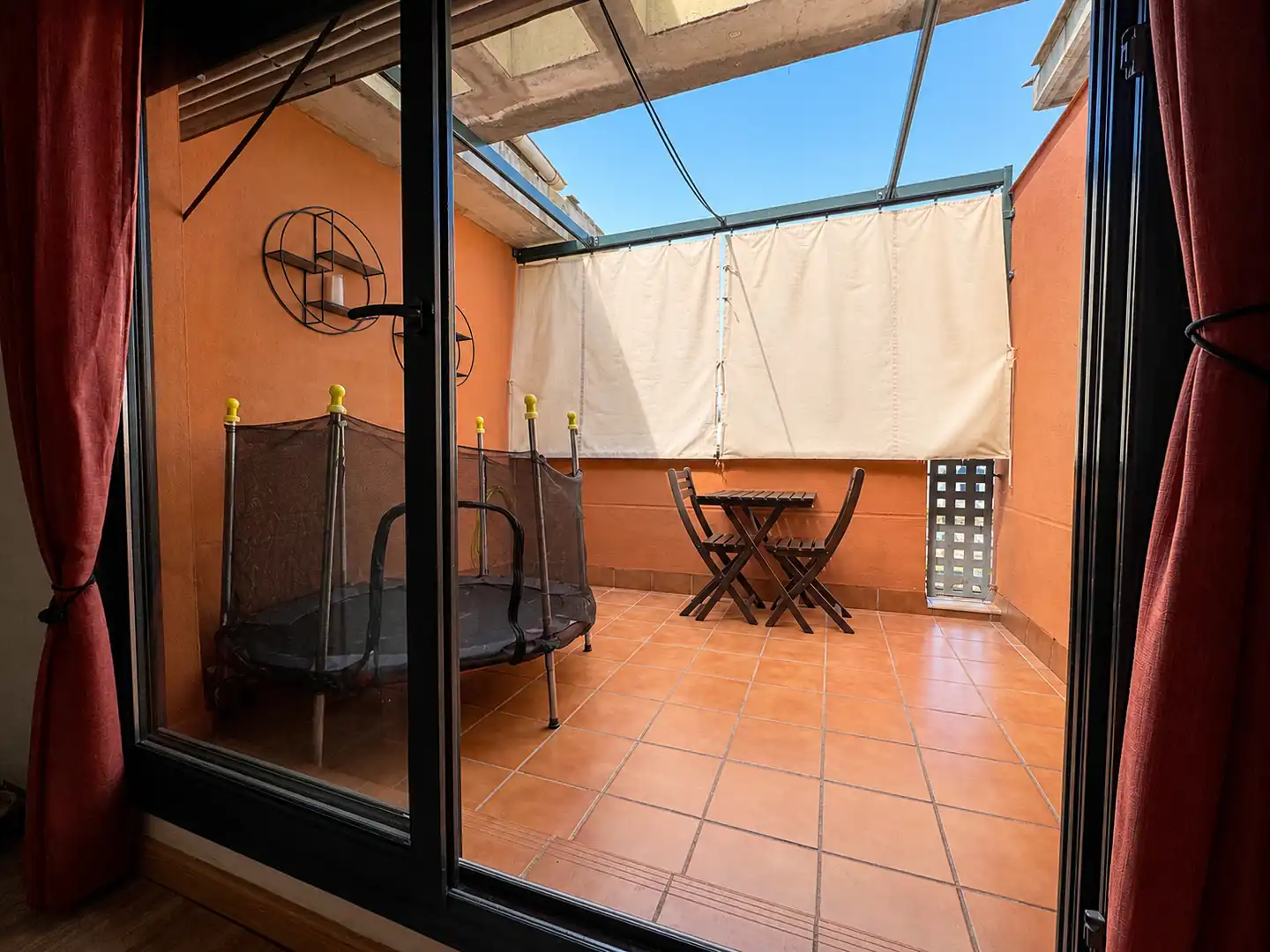 Terraza de Ático en venta en San Juan de Aznalfarache con Aire acondicionado, Calefacción y Terraza