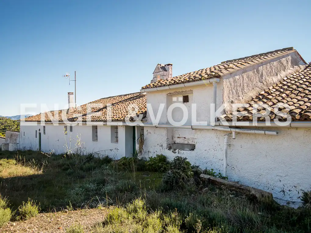 Vista exterior de Finca rústica en venta en Segorbe con Calefacción, Jardín privado y Trastero