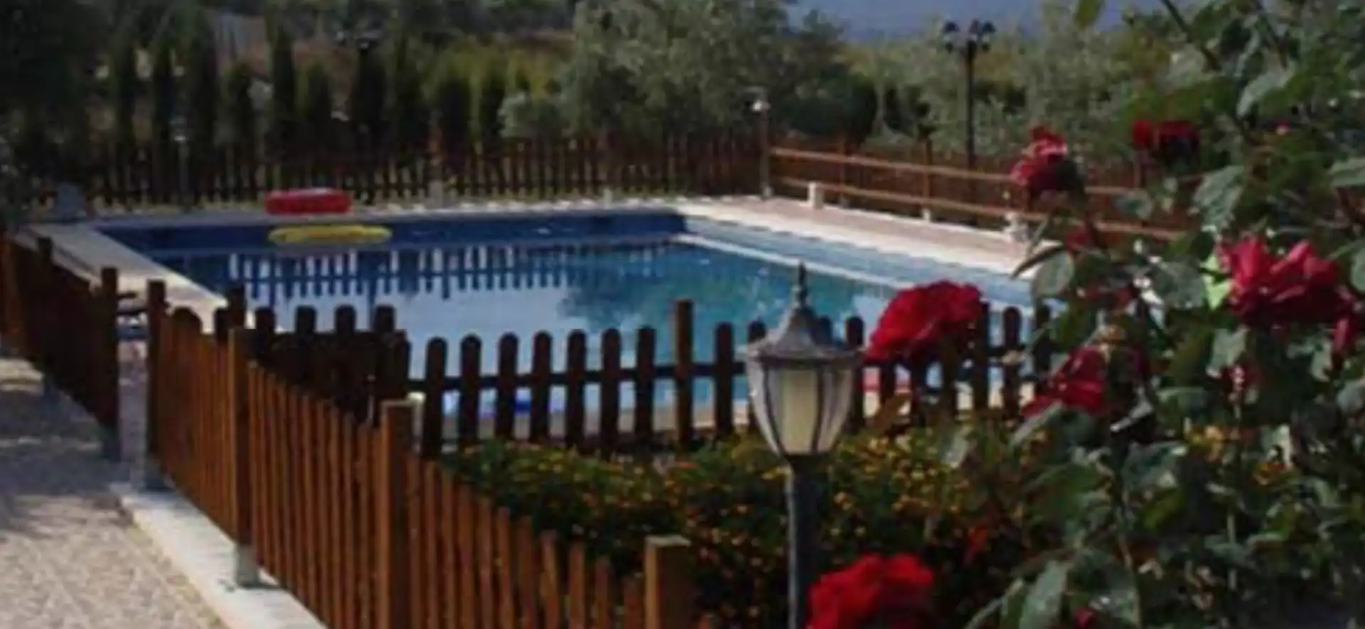 Villa con piscina in vendita a Calle Martín Belda Mencías 6A