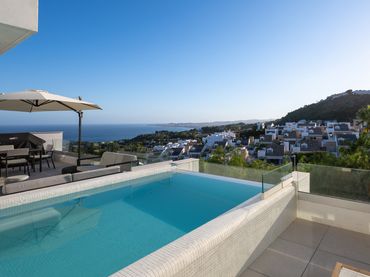 Casa con piscina en venta en Benalmádena pueblo