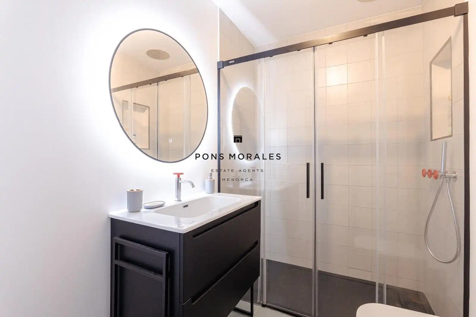 Badezimmer von Wohnung zum Verkauf in Ciutadella de Menorca mit Klimaanlage, Heizung und Terrasse