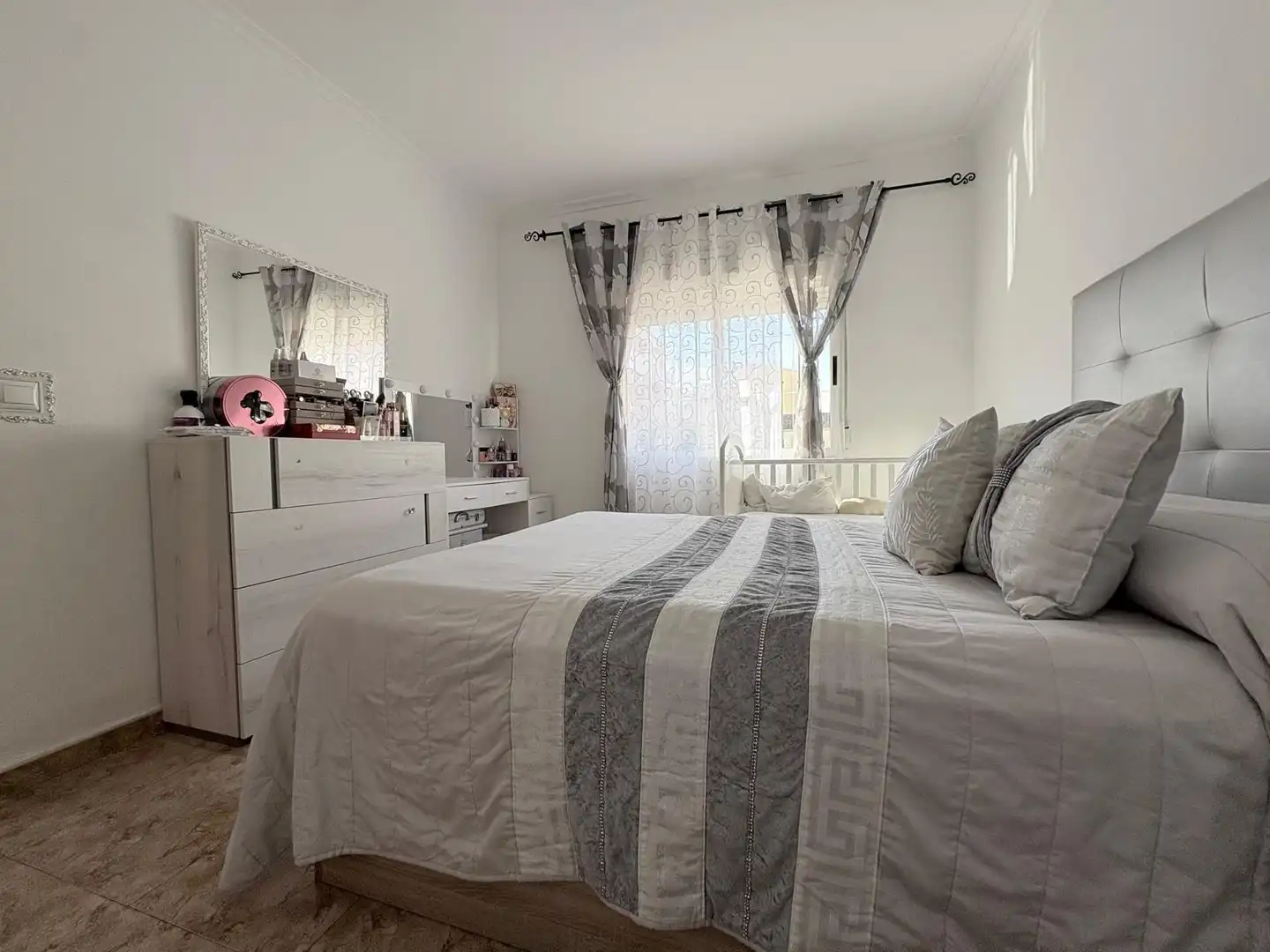 Dormitori de Casa o xalet en venda en Pedanías Este
