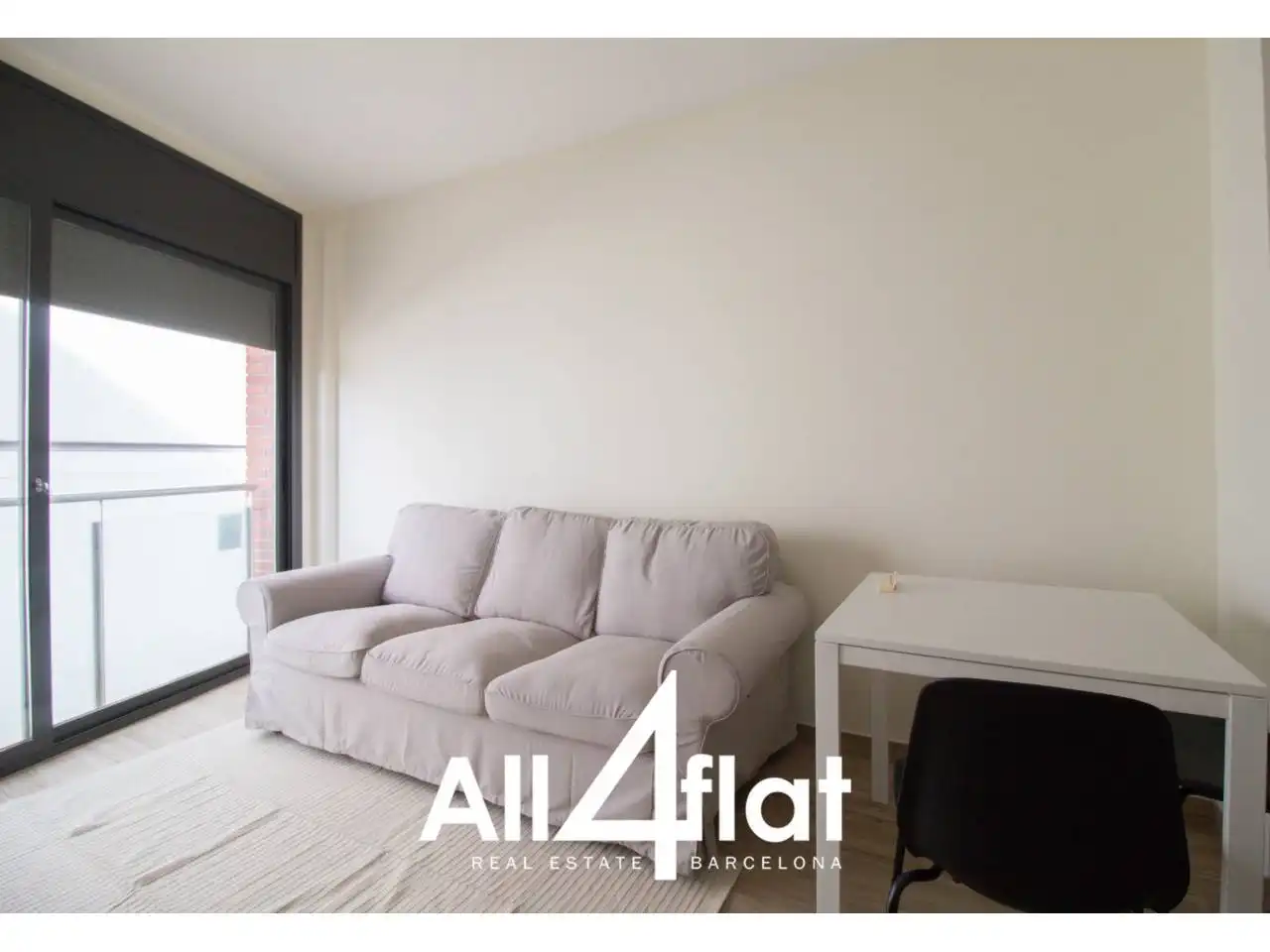 Exterior view of Flat for rent in Barcelona  with Parquet flooring, Terrace and Furnished