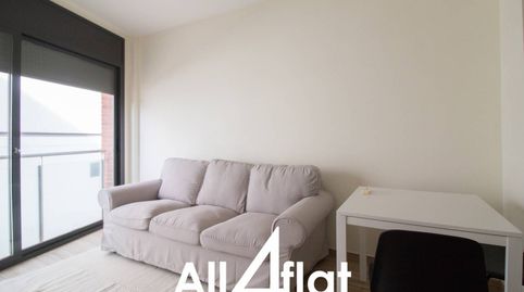 Photo 3 of Flat for rent in Calle Mare de Deu de Port, La Marina del Port, Barcelona Capital