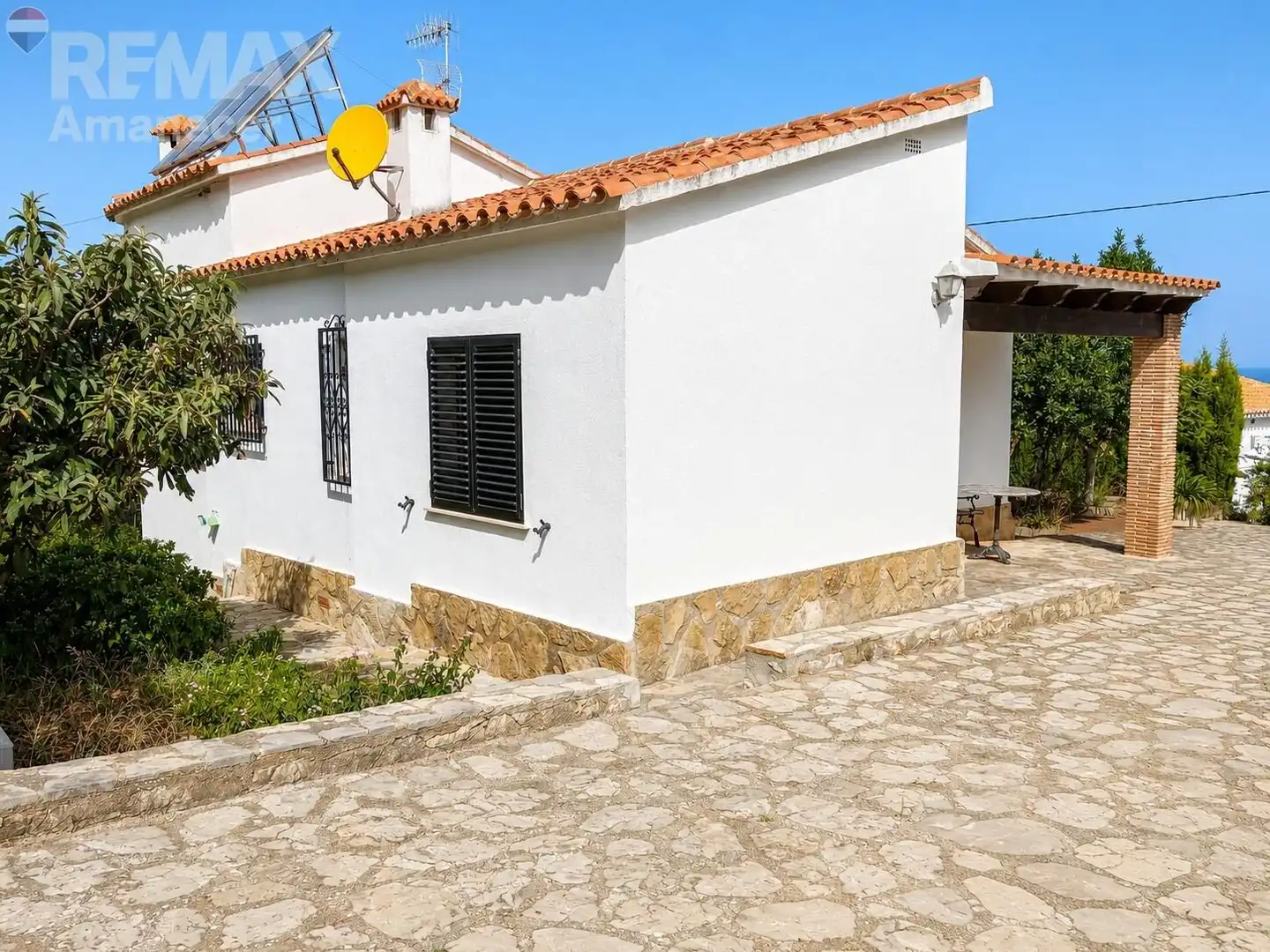 Detached house with garden for sale in Calle calle zeus 13 Dénia 13, imagen 2