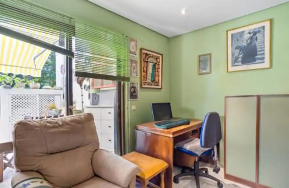 Habitación de Apartamento en venta en Marbella con Aire acondicionado, Terraza y Piscina