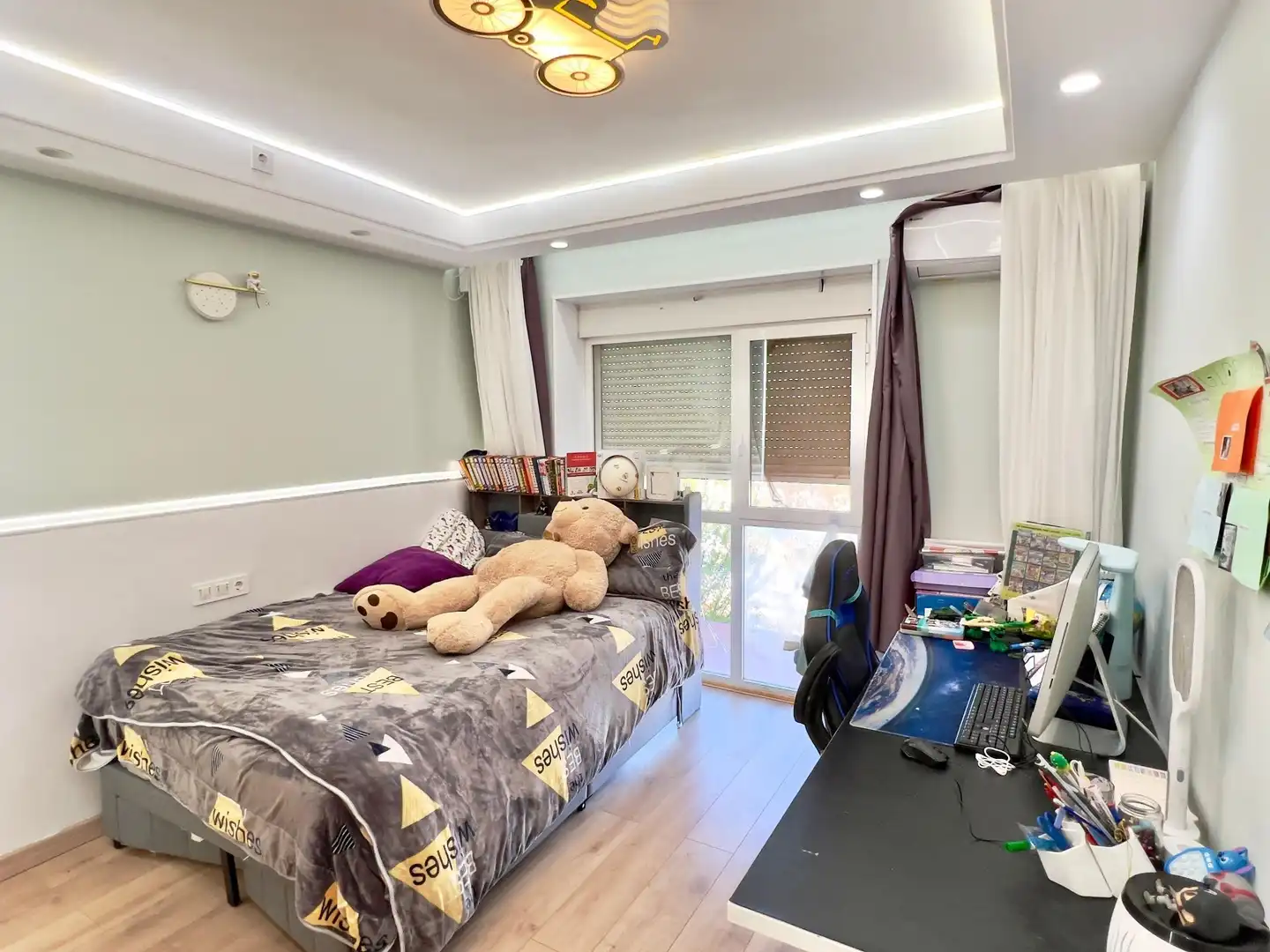 Habitación de Casa o chalet en venta en Rivas-Vaciamadrid con Aire acondicionado, Calefacción y Jardín privado