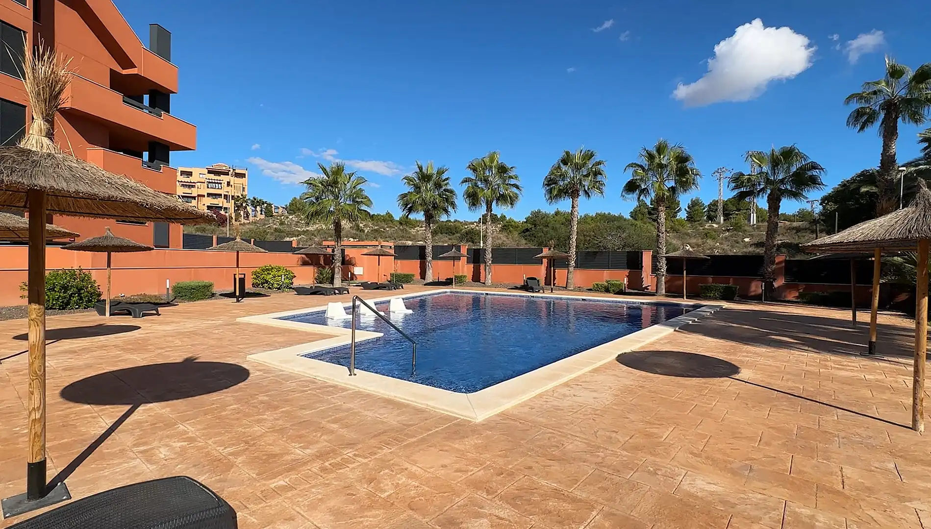Apartamento con ascensor en venta en Orihuela Costa, imagen 4