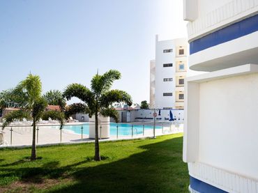 Apartamento con piscina en venta en Avenida de Tirajana 16