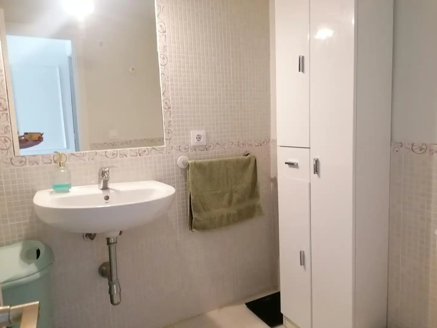 Badezimmer von Wohnung zur Miete in El Puerto de Santa María mit Klimaanlage, Terrasse und Möbliert