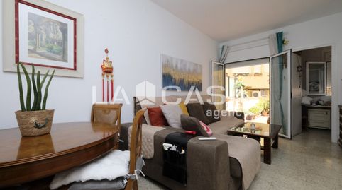 Foto 5 de Piso en venta en Avinguda Dels Quinze, Vilapicina i la Torre Llobeta, Barcelona Capital