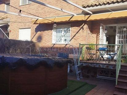 Terrassa de Casa o xalet en venda en Seseña amb Jardí privat