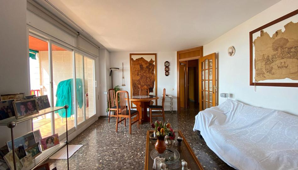 Foto 1 de Piso en venta en Carrer Rafael de Casanova, Can Pou - Camp de Mar, Barcelona