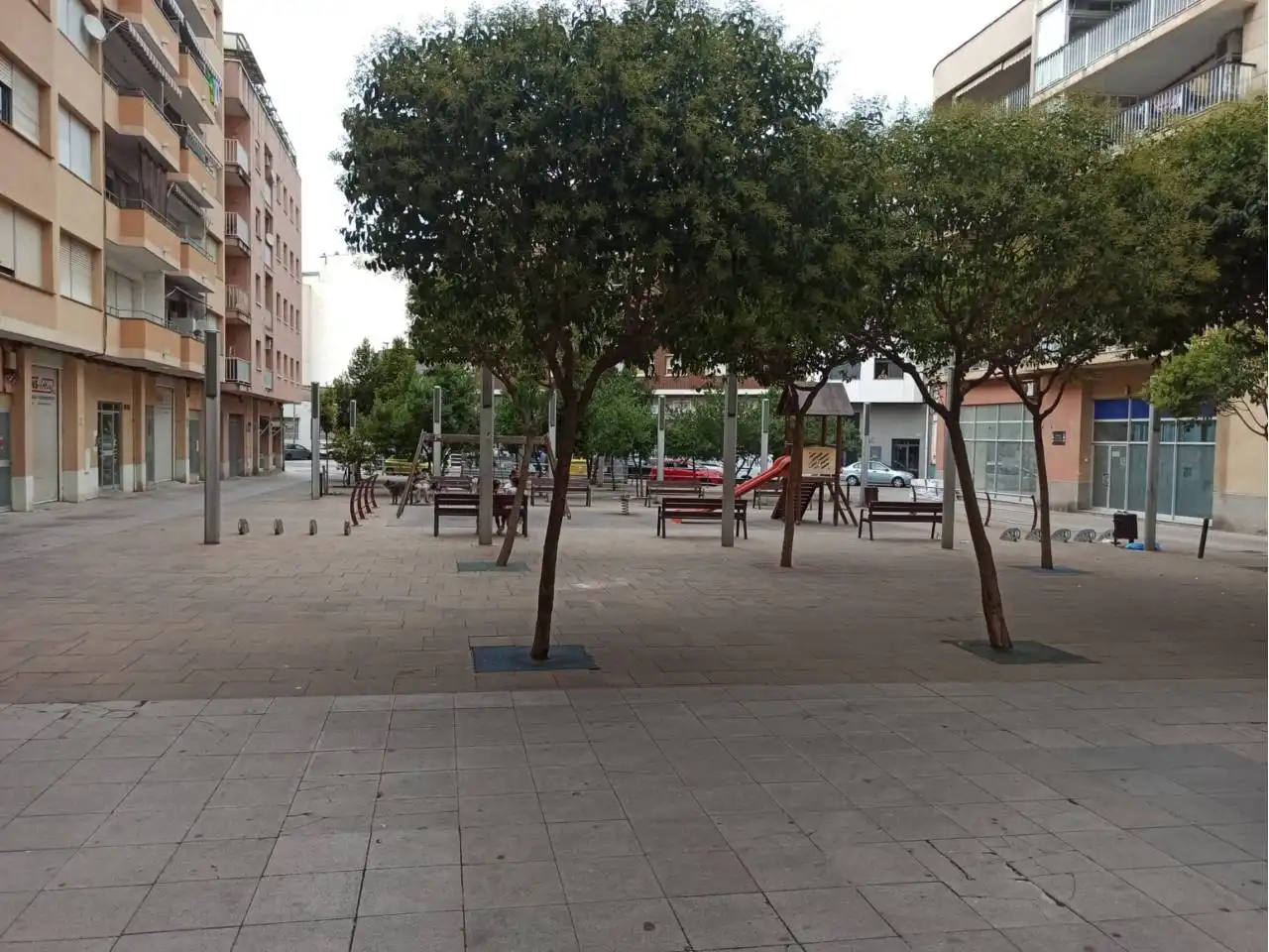 Vista exterior de Piso en venta en Amposta con Parquet, Terraza y Amueblado
