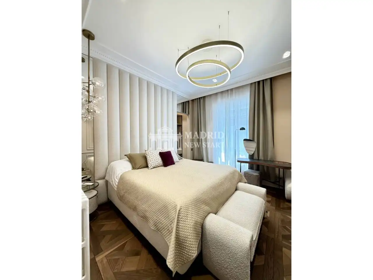 Schlafzimmer von Wohnung zur Miete in Madrid mit Klimaanlage, Heizung und Terrasse