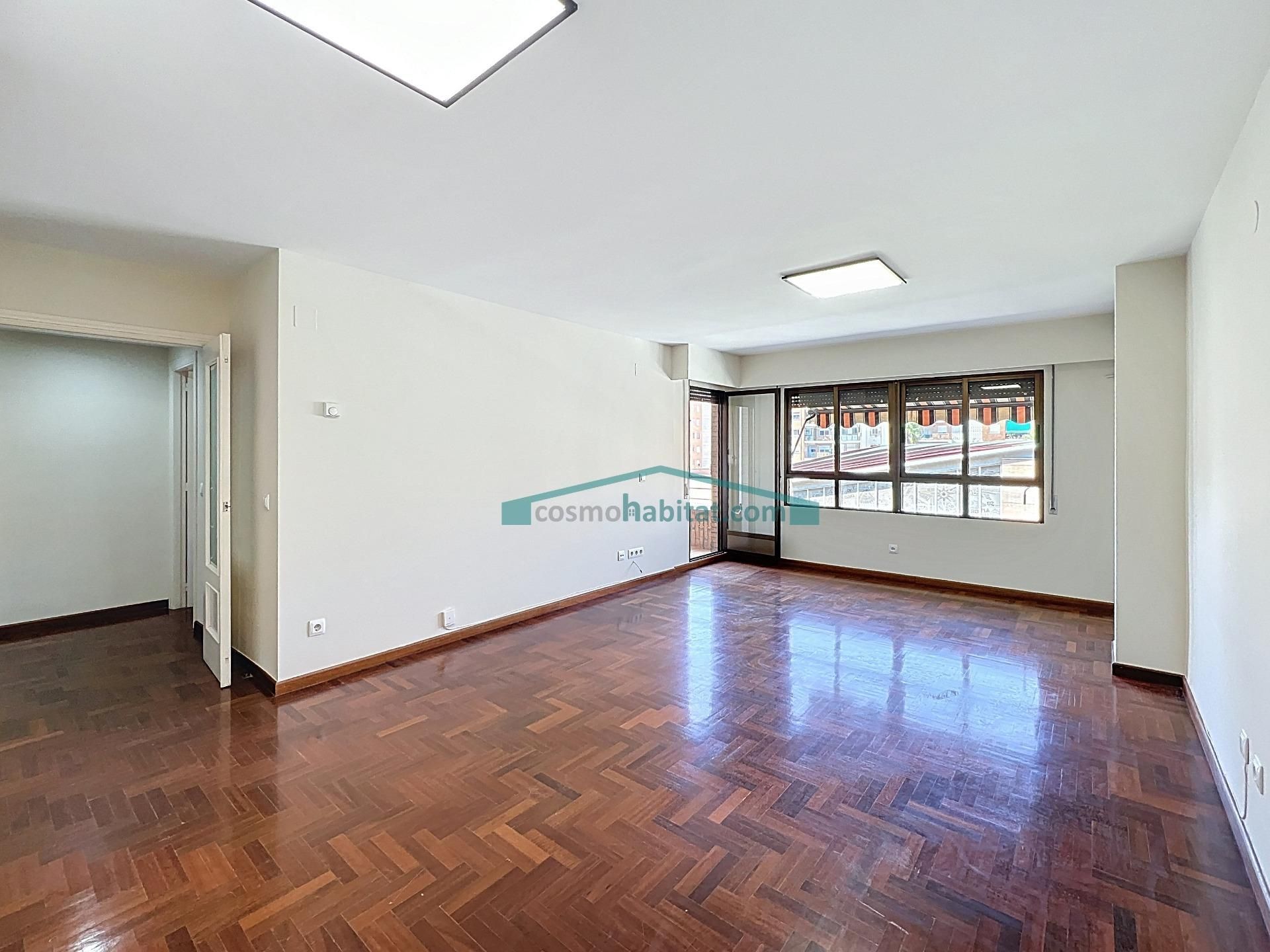Living room of Flat to rent in  Valencia Capital  with Balcony