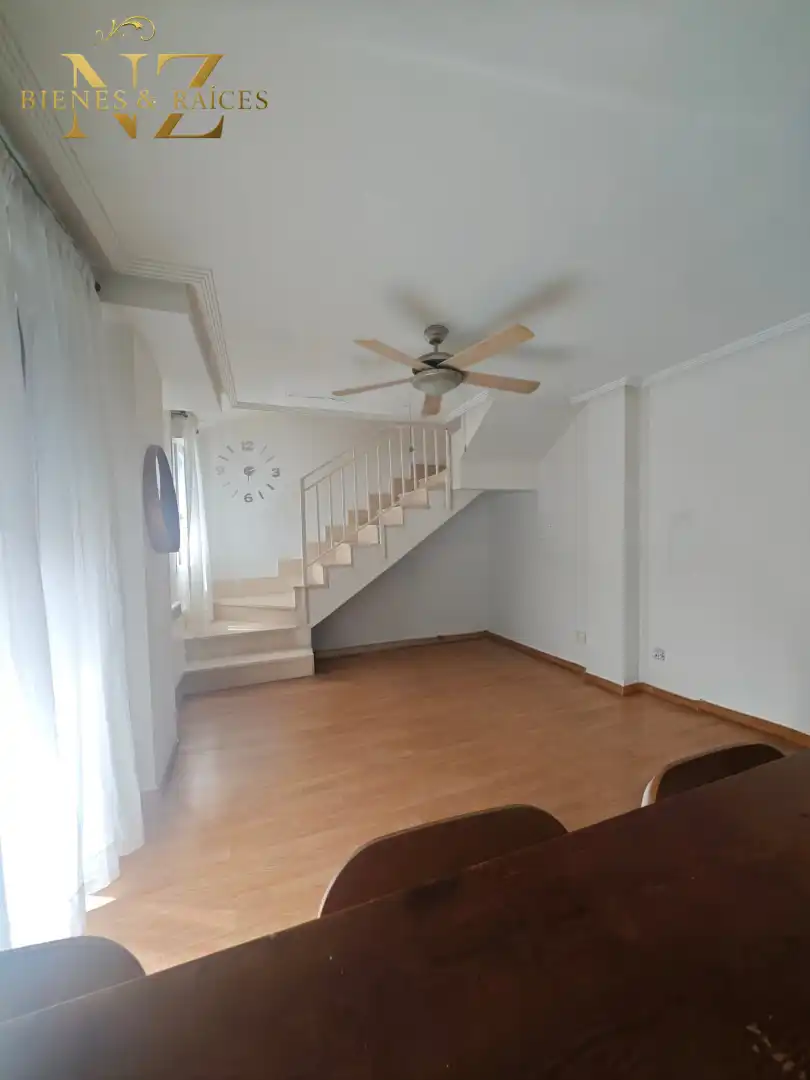 Dúplex en venta en Numancia de la Sagra con Calefacción, Trastero y Horno