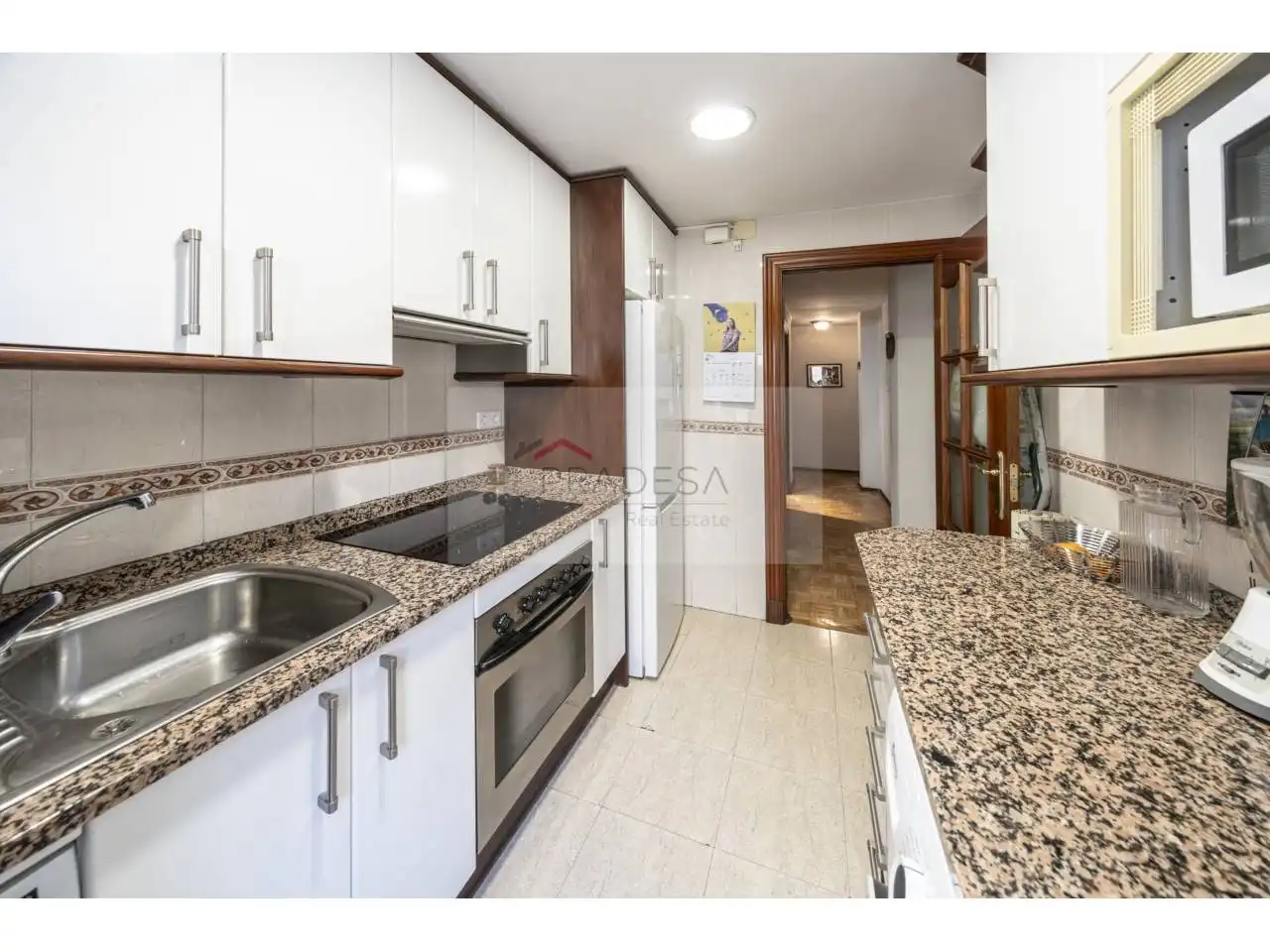 Cocina de Piso en venta en Madrid con Calefacción, Parquet y Terraza