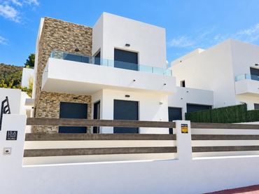 House with pool for sale in L'Albir