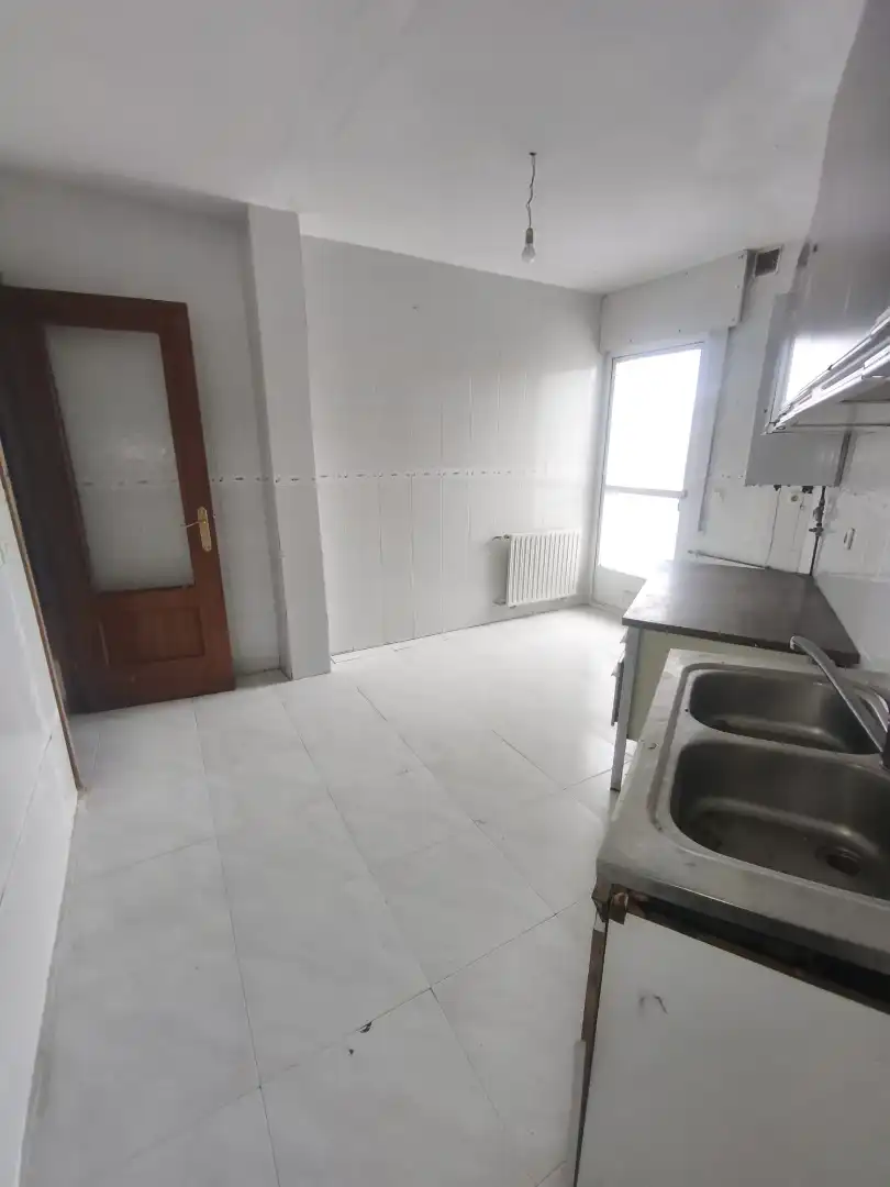 Kitchen of Flat for sale in Valdemorillo  with Heating and Terrace