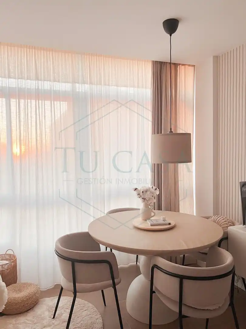 Appartamento con terrazza in vendita a Núcleo urbano, imagen 6