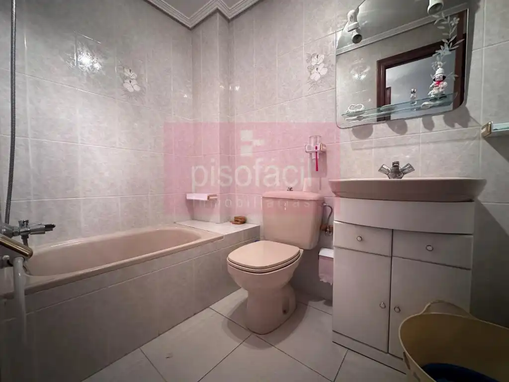 Baño de Piso en venta en Lugo