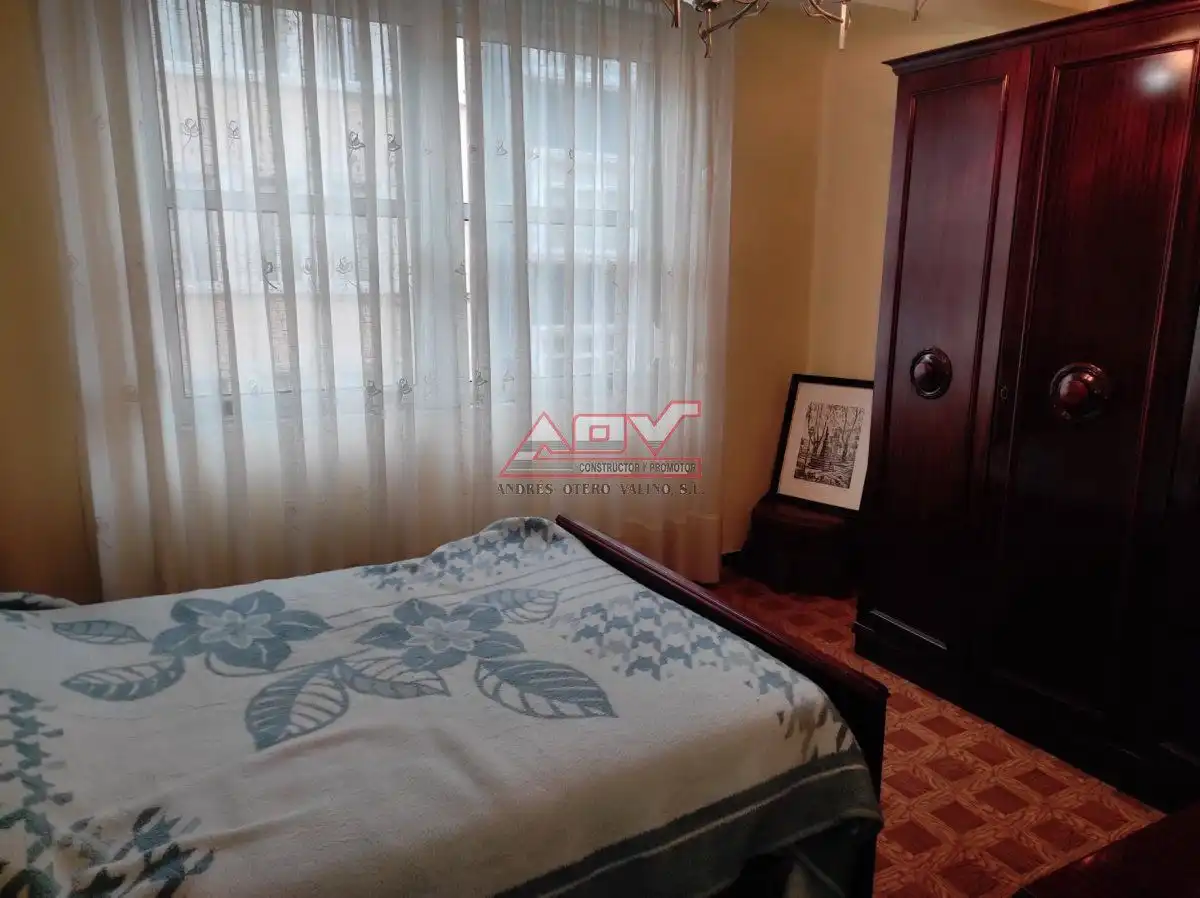 Habitación de Piso de alquiler en Ferrol con Aire acondicionado, Amueblado y Balcón