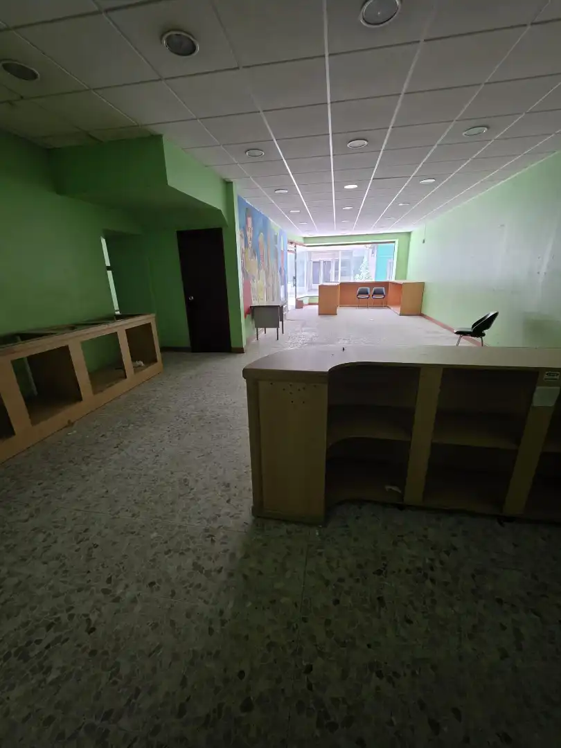 Local comercial en venta en Centro, imagen 4