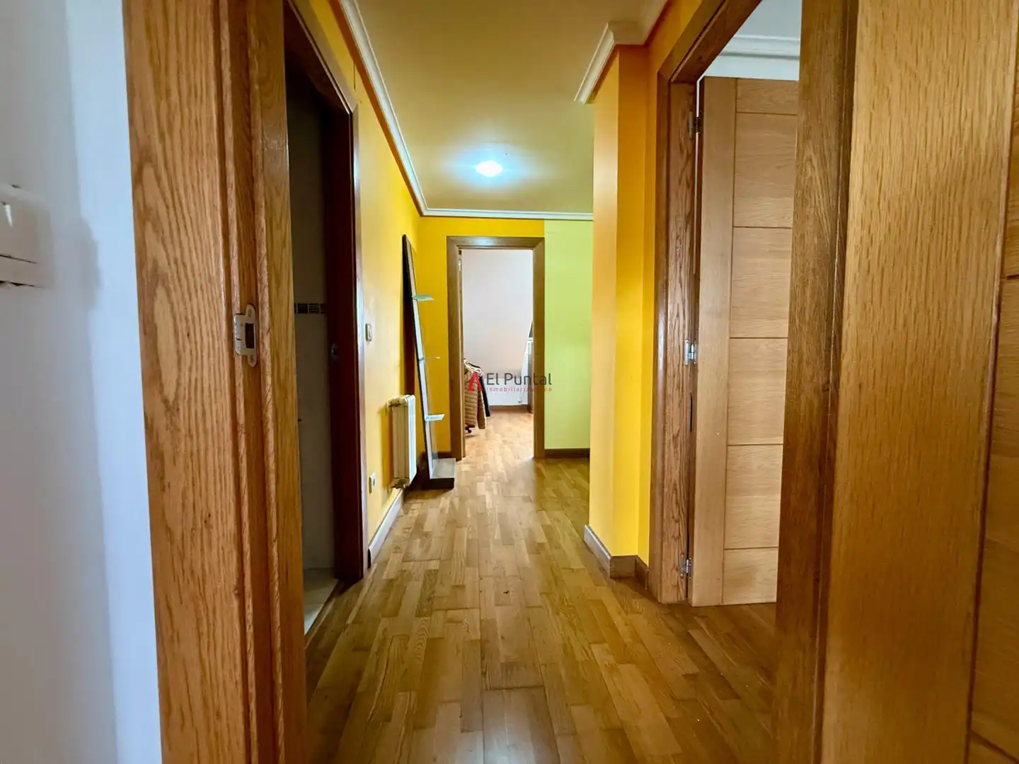 Maisonette zum Verkauf in Piélagos mit Heizung, Parkett und Abstellraum