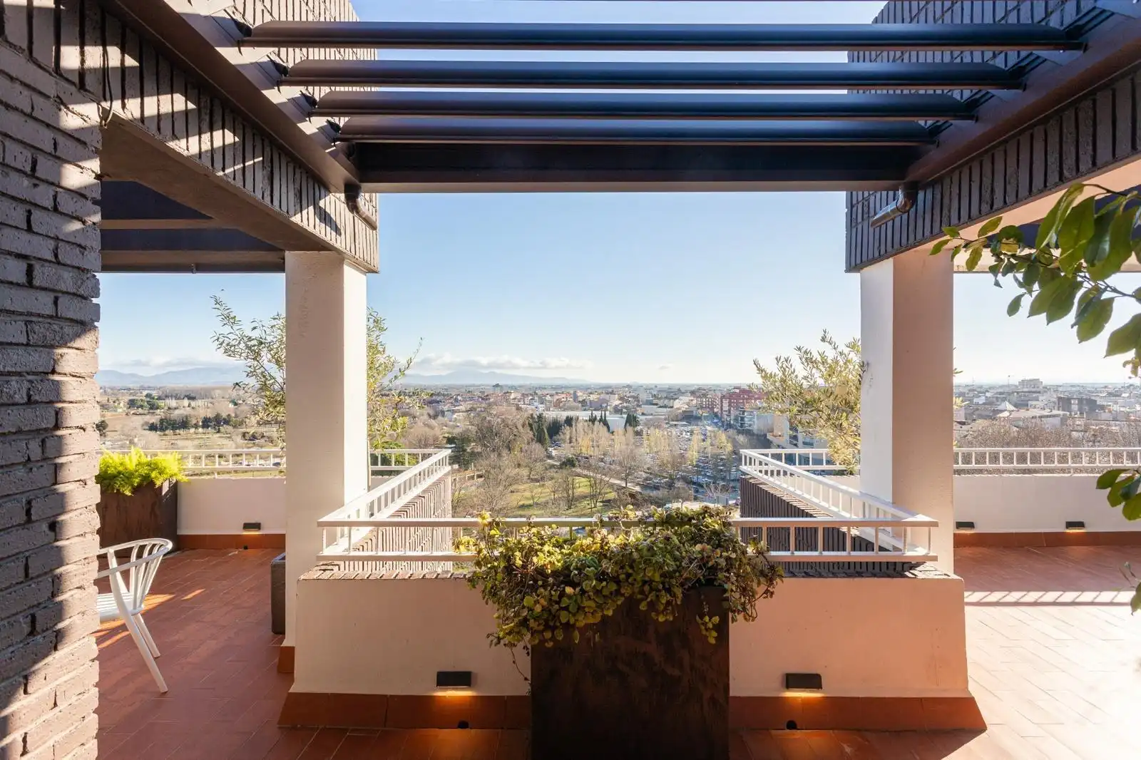 Terraza de Ático en venta en Figueres con Terraza y Amueblado