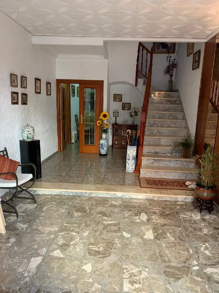 Casa o xalet en venda en Castellón de la Plana / Castelló de la Plana amb Terrassa, Traster i Moblat