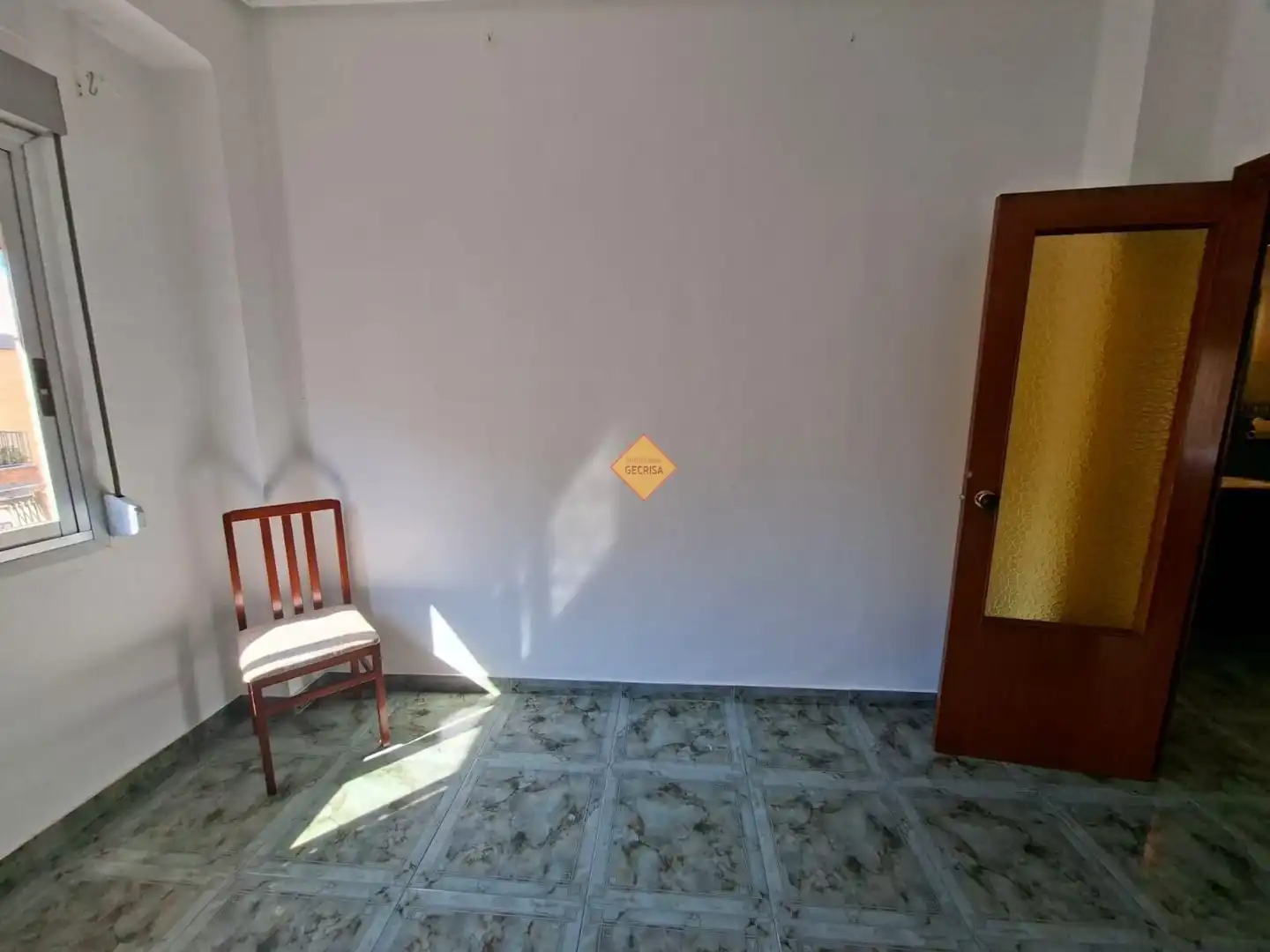 Piso en venta en Burjassot con Terraza