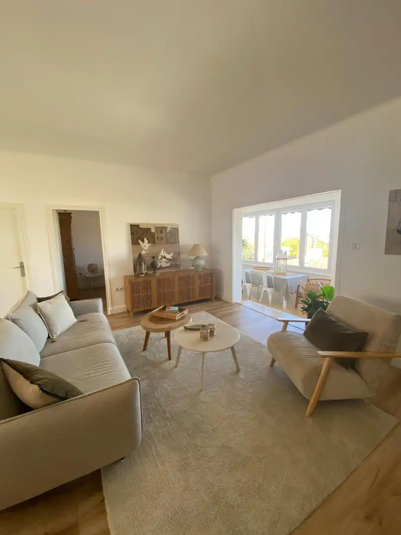 Sala d'estar de Casa o xalet en venda en Roses amb Aire condicionat, Calefacció i Jardí privat