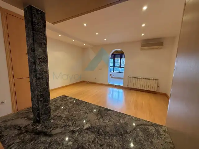 Sala de estar de Piso en venta en Alcalá de Henares con Aire acondicionado, Calefacción y Parquet