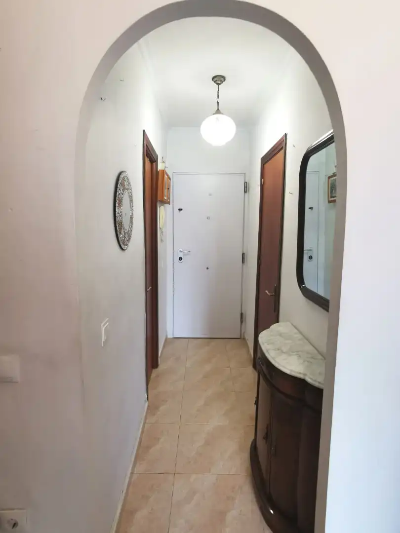 Apartament de lloguer a Plaza Presidente Adolfo Suárez, Manantiales - Estación de Autobuses