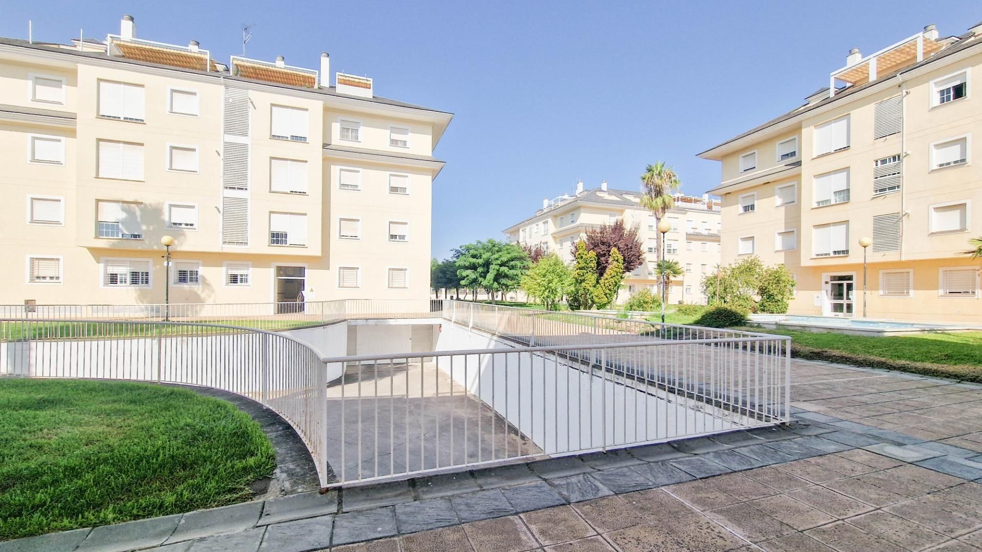 Exterior view of Planta baja to rent in Badajoz Capital  with Air Conditioner and Heating