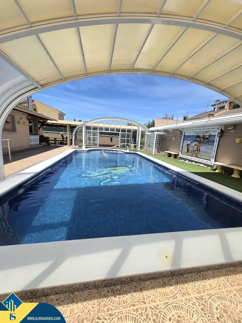 Xalet amb piscina en venda a Nueva Torrevieja - Aguas Nuevas, imagen 4