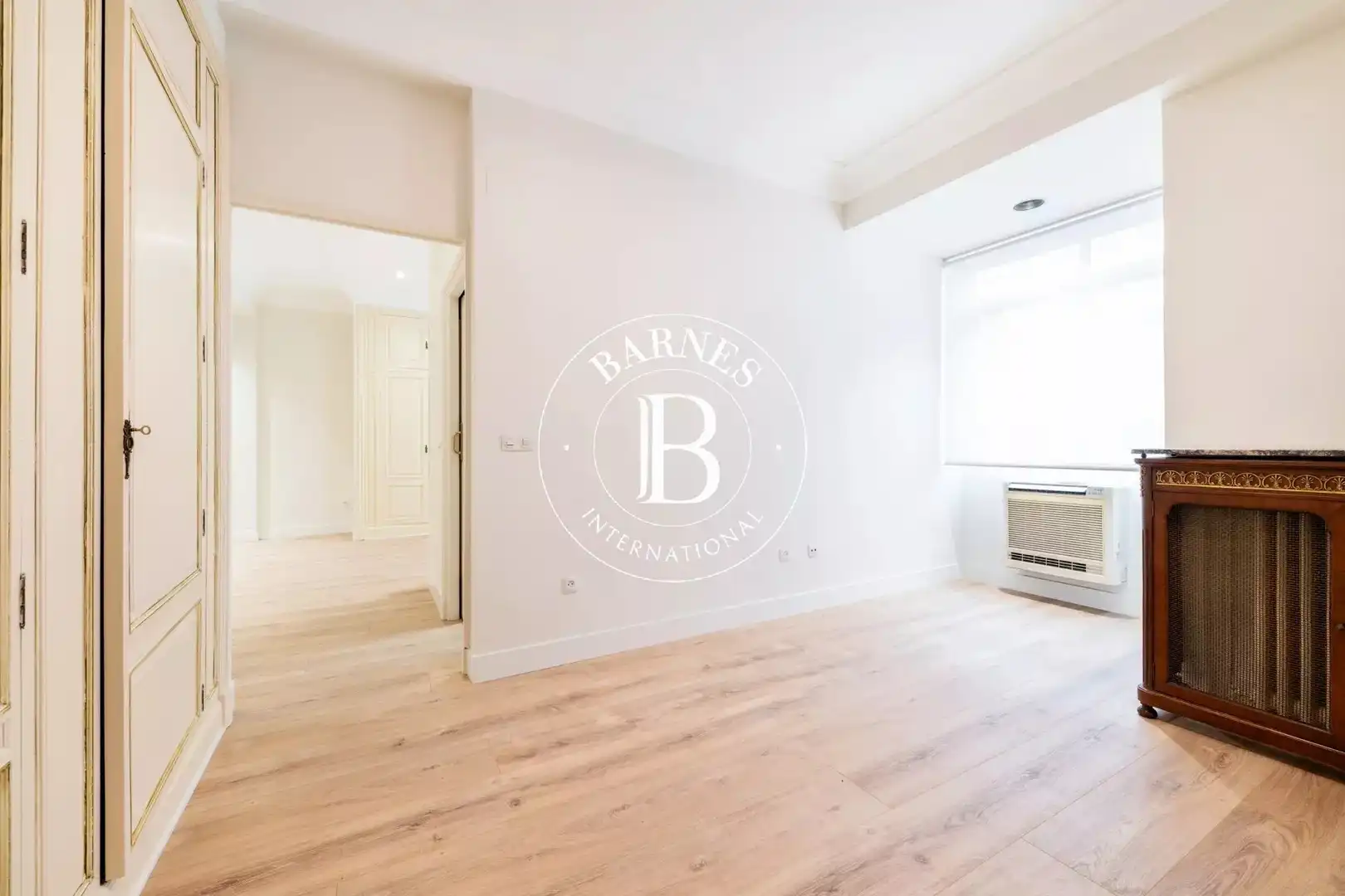 Bedroom of Flat for rent in Madrid  with Air Conditioner, Heating and Storage room