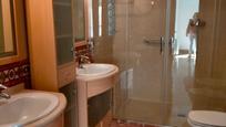 Bathroom of Flat to rent in Elche / Elx