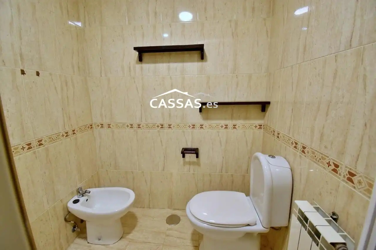 Baño de Planta baja en venta en Torrejón de Ardoz con Aire acondicionado y Piscina comunitaria